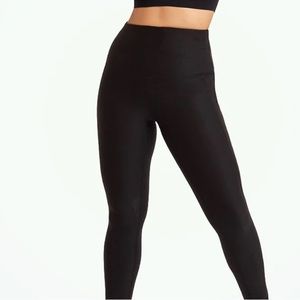 Shapermint Essentials High-Waisted Active Shaping Leggings